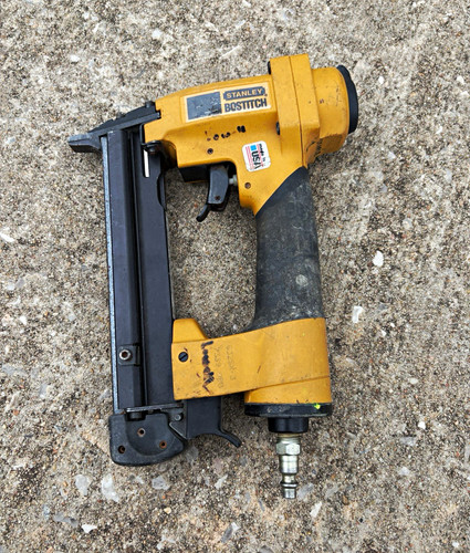 Stanley bostitch 216s - stanley, tu-216s